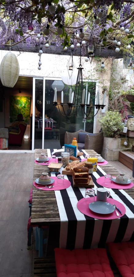 Buky Palace Pons Exterior foto